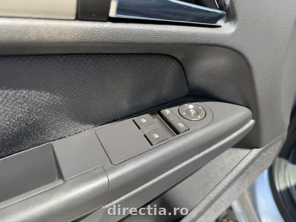 Poza anunț 18