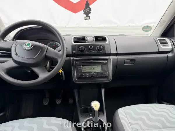 Poza anunț 12