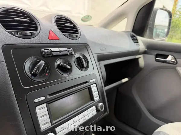 Poza anunț 19