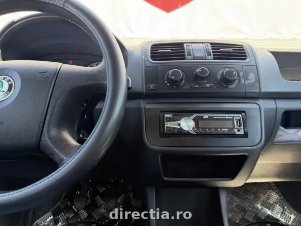 Poza anunț 12