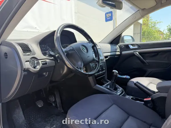 Poza anunț 16