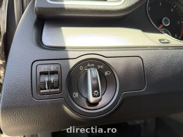 Poza anunț 12