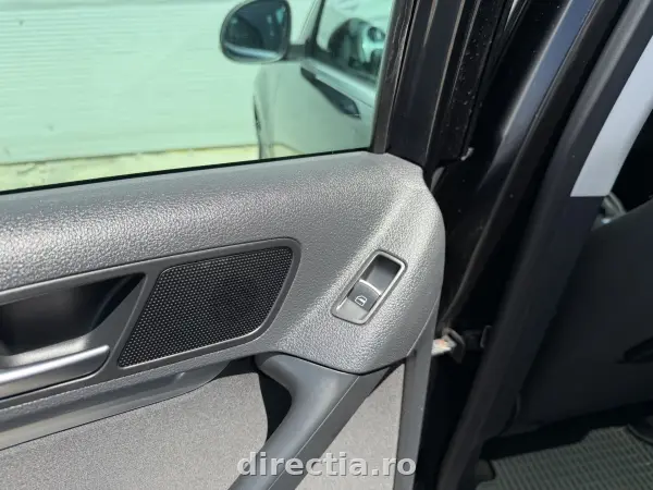 Poza anunț 11