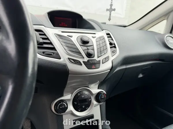 Poza anunț 11