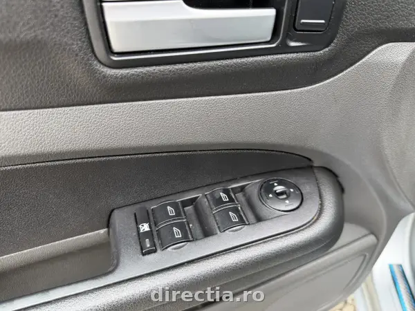 Poza anunț 12