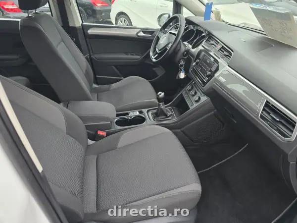 Poza anunț 12