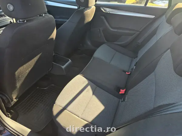 Poza anunț 10