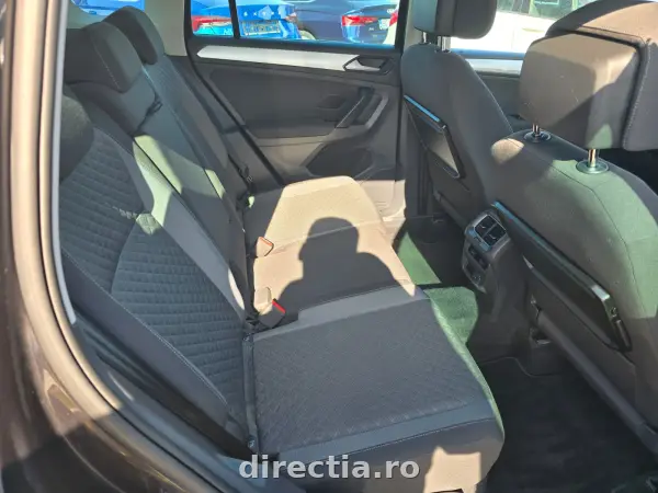 Poza anunț 12