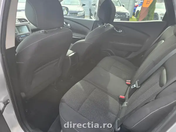 Poza anunț 10