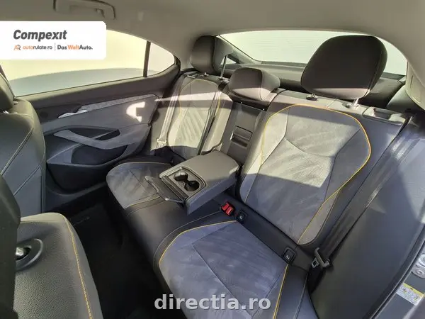 Poza anunț 12