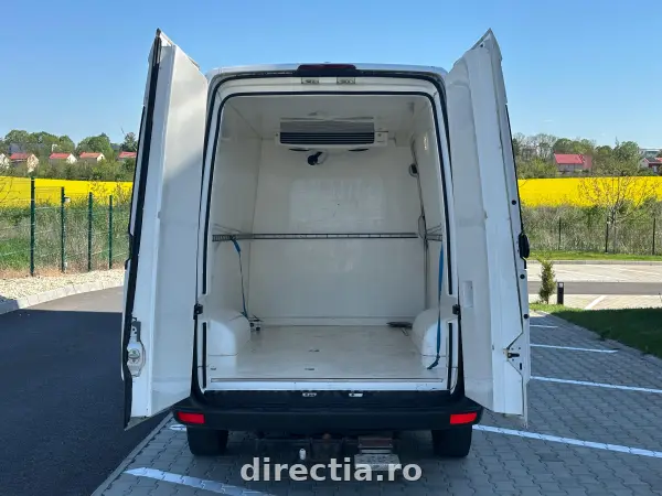 Poza anunț 19