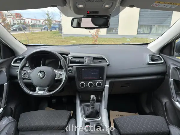 Poza anunț 23