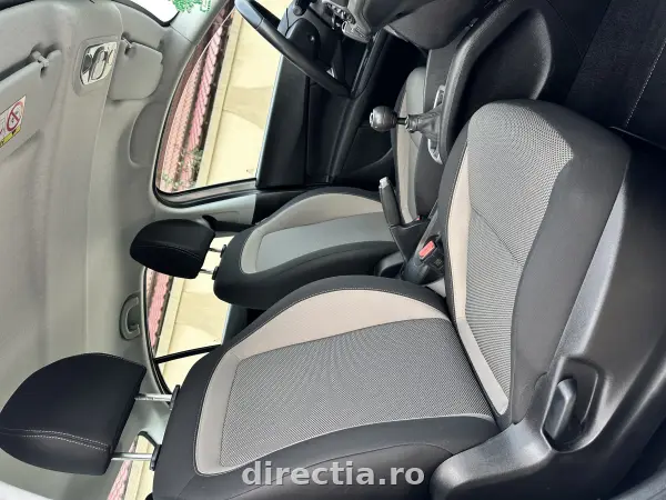 Poza anunț 11