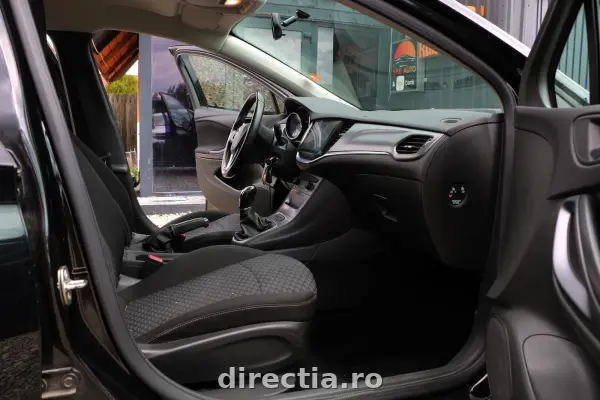 Poza anunț 12
