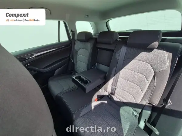 Poza anunț 12