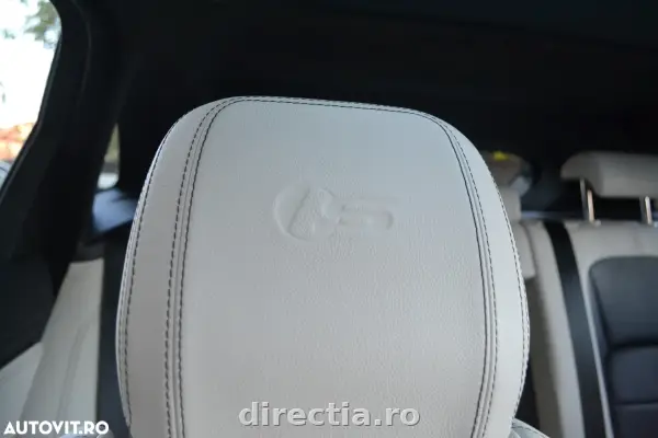 Poza anunț 32
