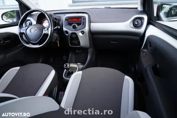 Poza anunț 12