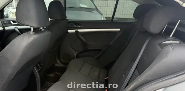 Poza anunț 8