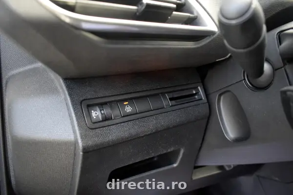 Poza anunț 25