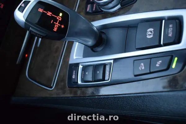 Poza anunț 24