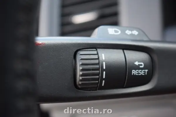 Poza anunț 23