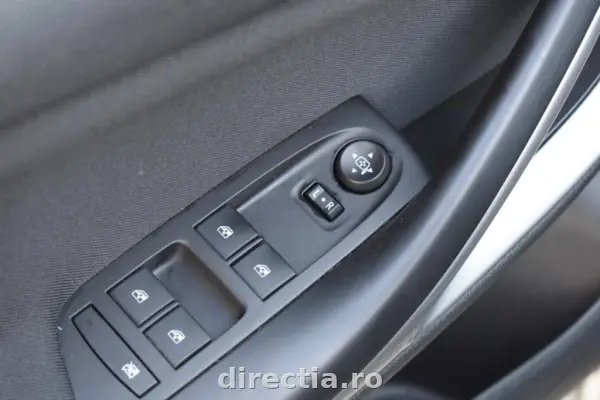 Poza anunț 24