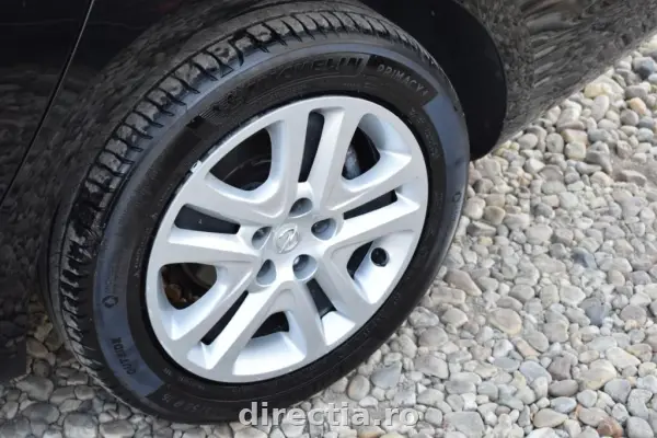 Poza anunț 25