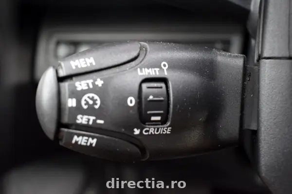 Poza anunț 25