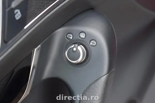 Poza anunț 26
