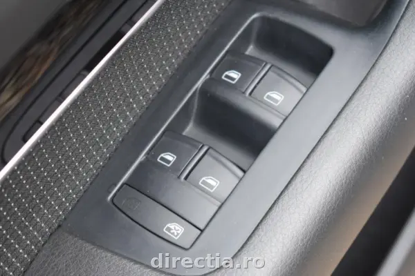 Poza anunț 25