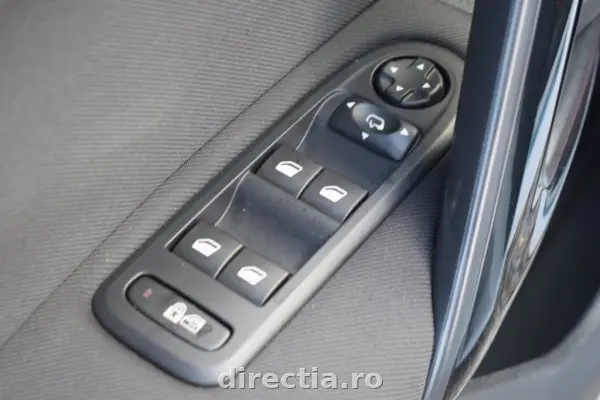 Poza anunț 22