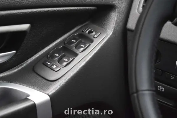 Poza anunț 12