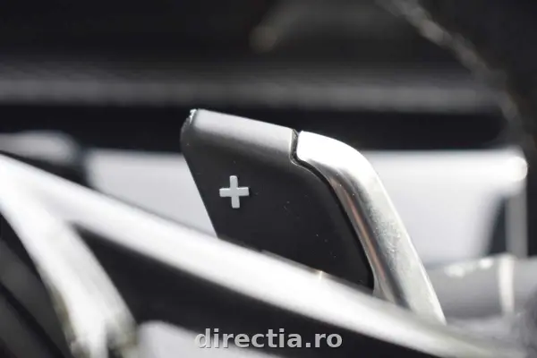 Poza anunț 25