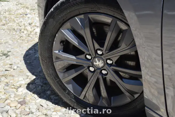 Poza anunț 25