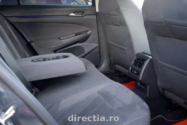 Poza anunț 34