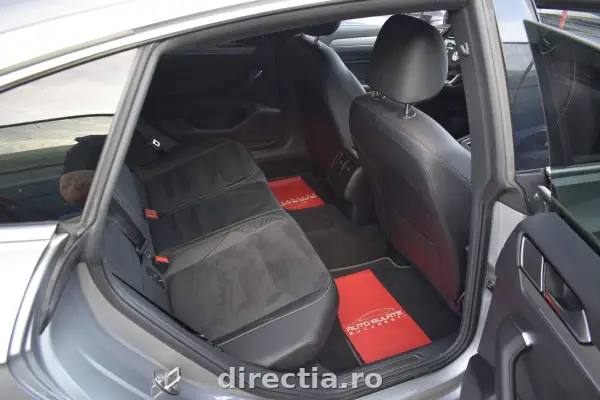 Poza anunț 12
