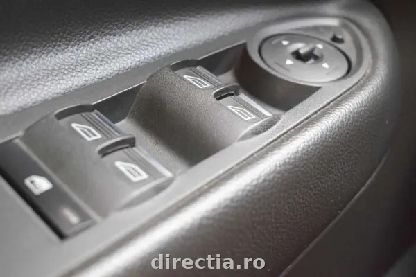 Poza anunț 24