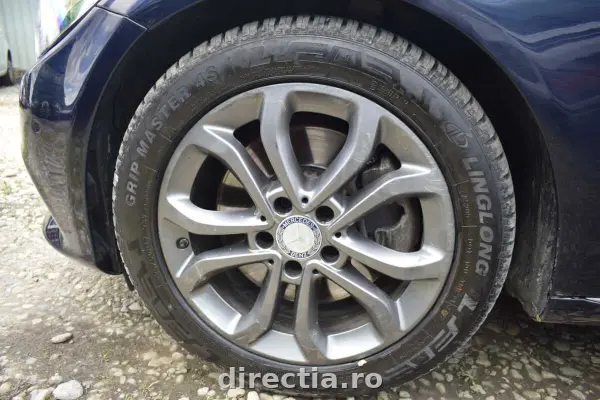 Poza anunț 32