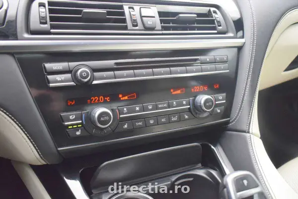 Poza anunț 19