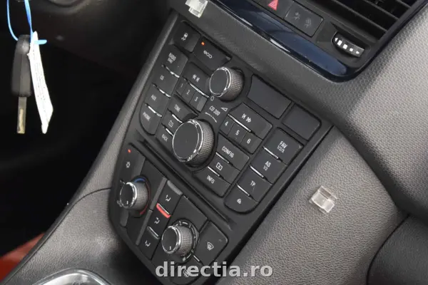 Poza anunț 12