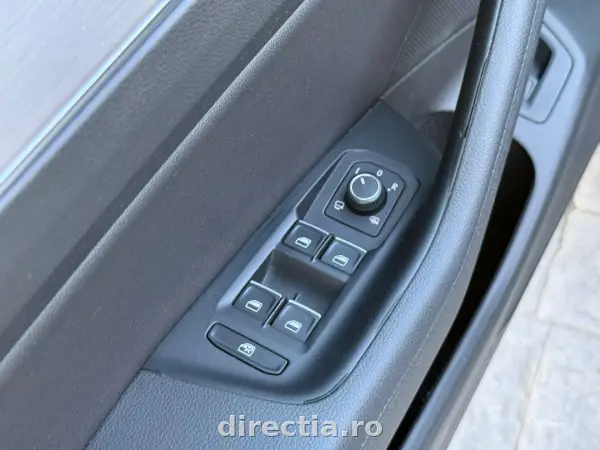 Poza anunț 17