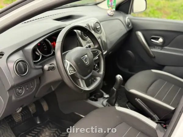 Poza anunț 11