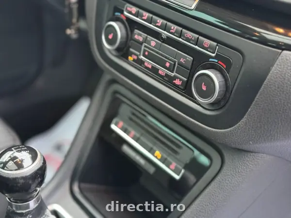 Poza anunț 17