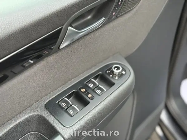 Poza anunț 16
