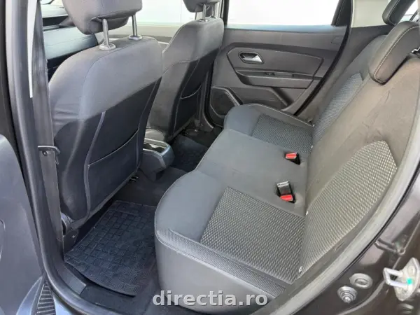 Poza anunț 12