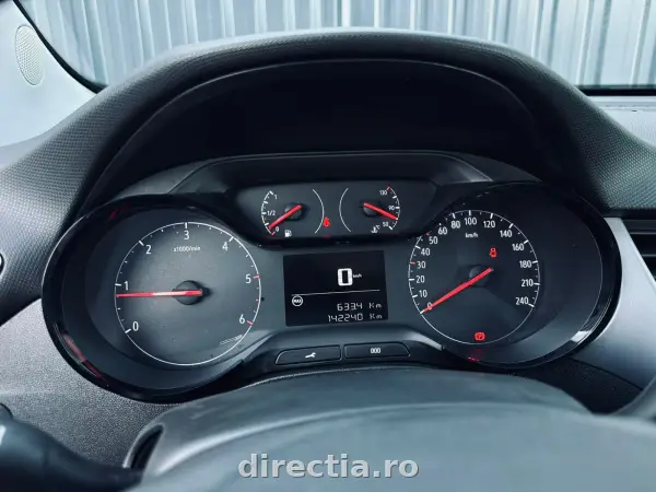 Poza anunț 12