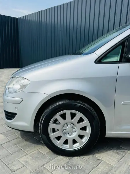 Poza anunț 8