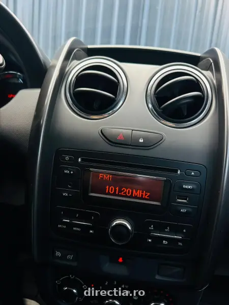 Poza anunț 11