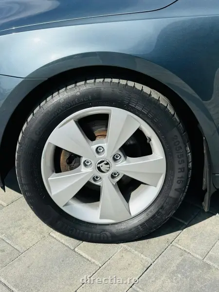 Poza anunț 17