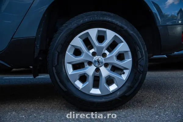Poza anunț 8